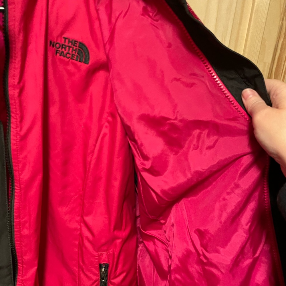 Women’s north face triclimate jacket worn twice